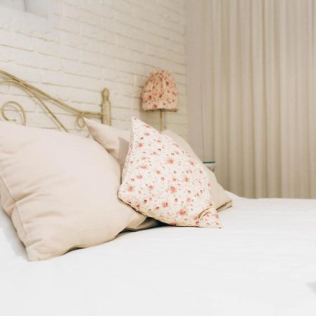 Lambert Hotel แบรฮอฟ ภายนอก รูปภาพ