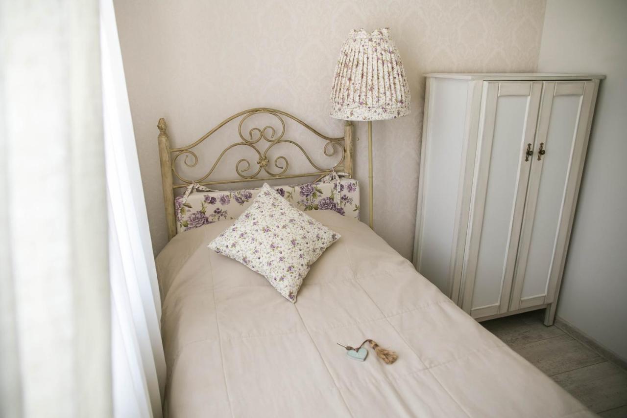 Lambert Hotel แบรฮอฟ ภายนอก รูปภาพ