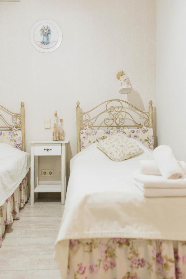 Lambert Hotel แบรฮอฟ ภายนอก รูปภาพ