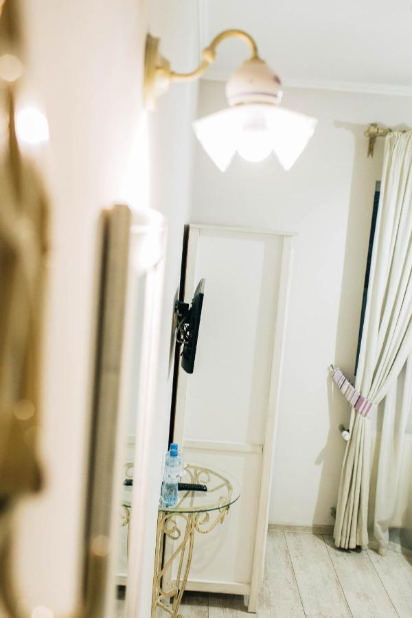 Lambert Hotel แบรฮอฟ ภายนอก รูปภาพ